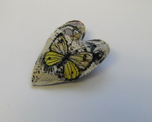 grey and yellow heart brooch plus fabric 029